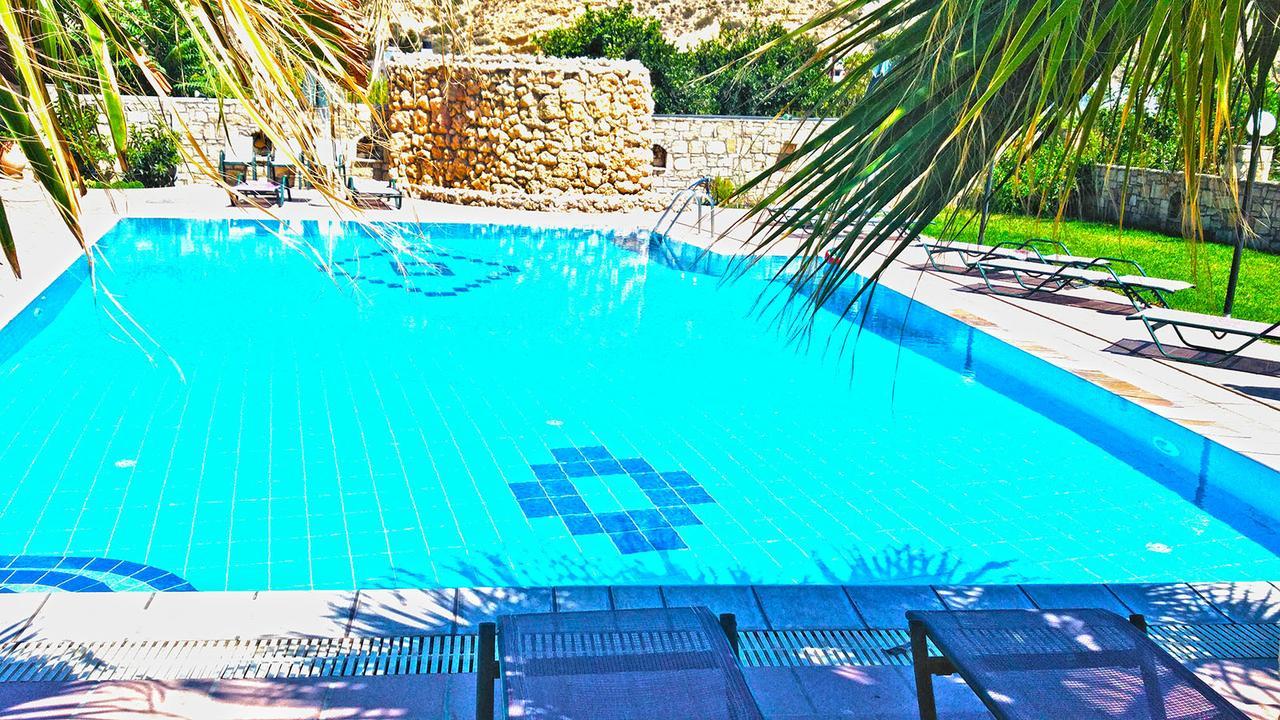 Dimitris Villa Hotel 마탈라 외부 사진