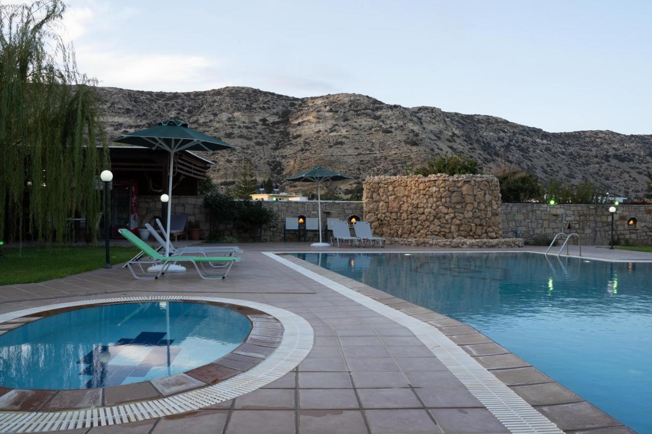 Dimitris Villa Hotel 마탈라 외부 사진