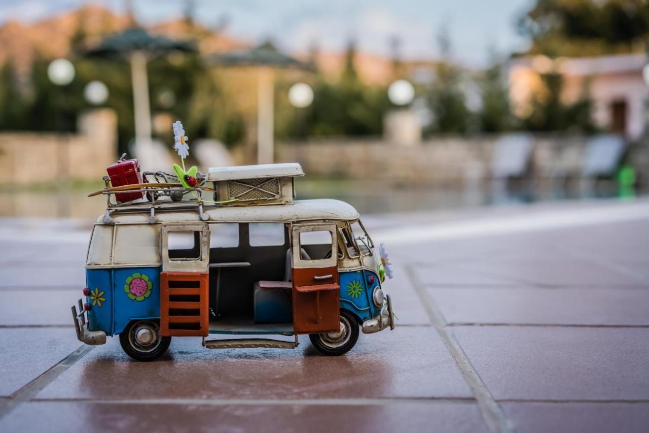 Dimitris Villa Hotel 마탈라 외부 사진
